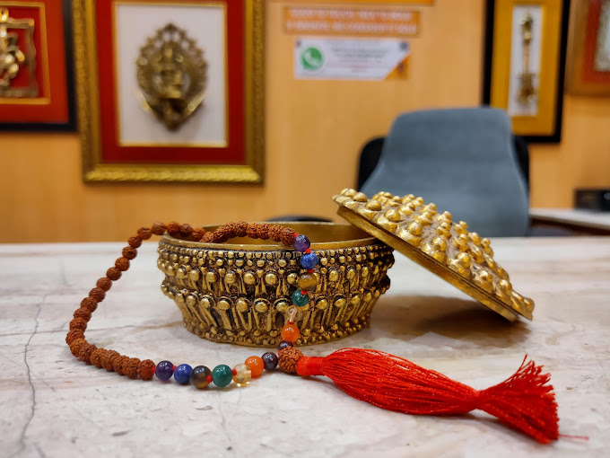 Prachin Art And Crafts – Head Branch