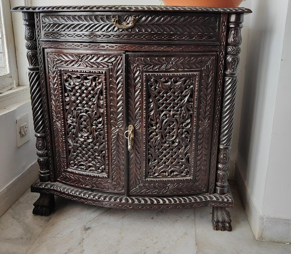 Buyers of old furniture in mumbai